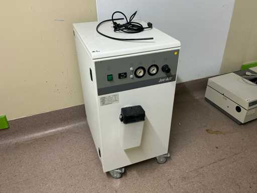 Compresor Jun-Air OF302-25M