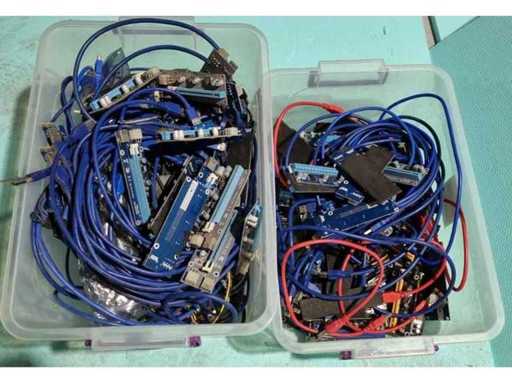   Câbles prolongateurs PCI-E