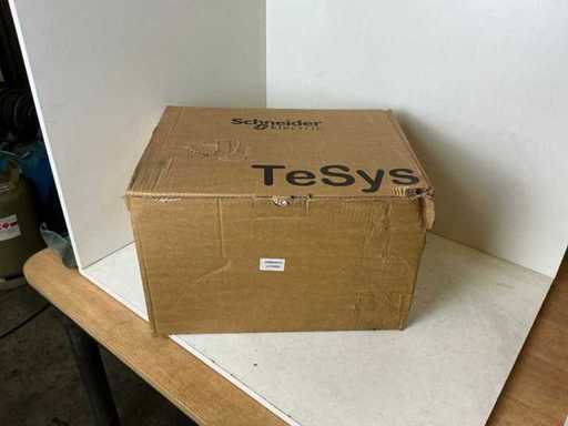 Schneider Electric LC1E630 stycznik przemysłowy