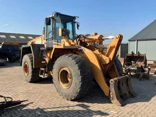 Pelle Case 921C de 2003