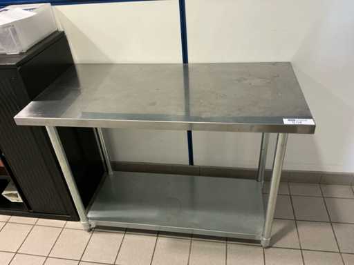 Stół ze stali nierdzewnej