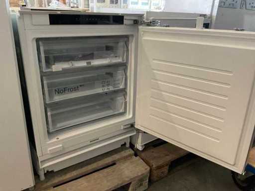 Siemens GU21 Nadeo Built-in Freezer