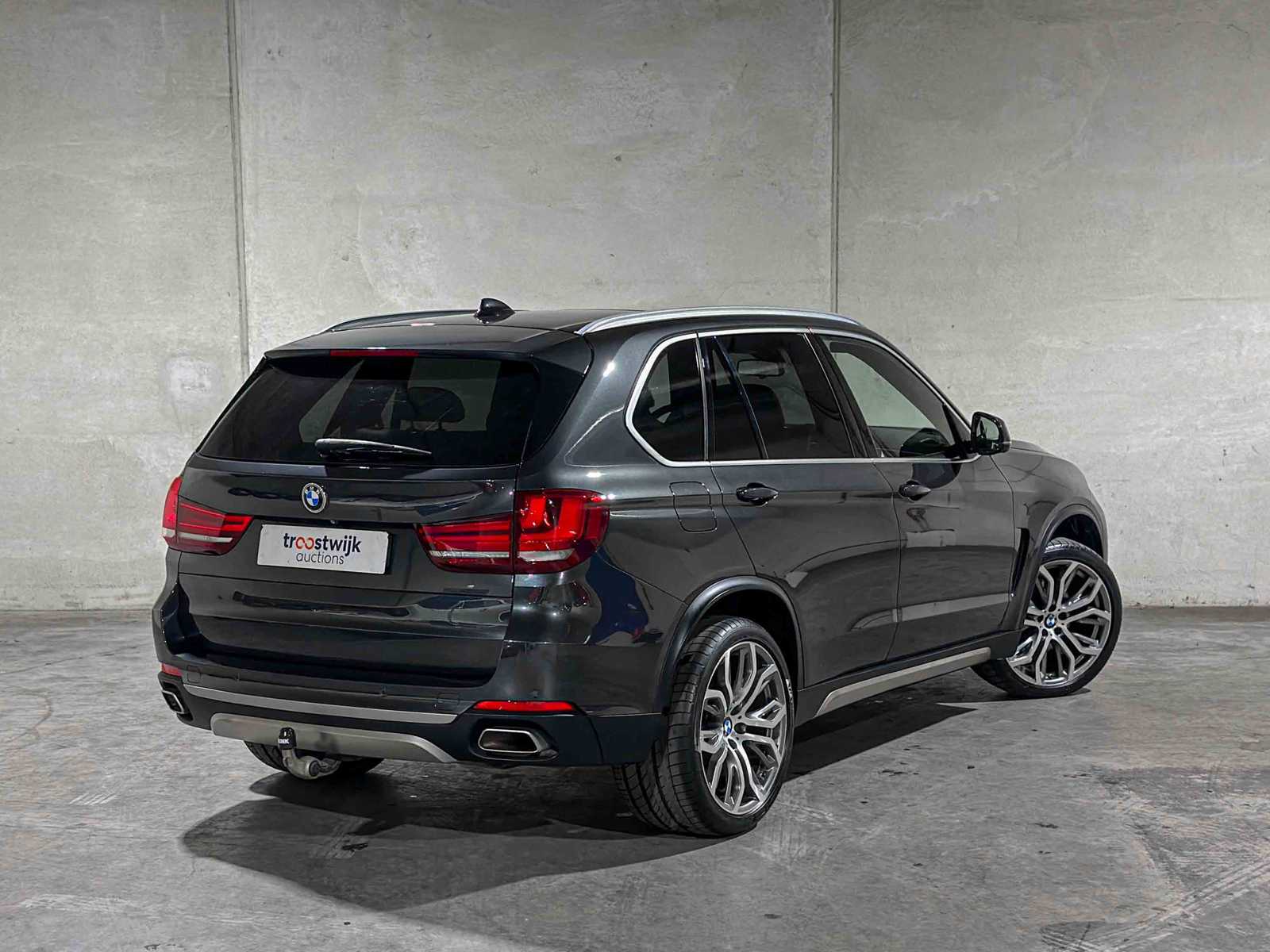 BMW X5 xDrive40d High Executive 313hp 2015, 4-ZGF-08
