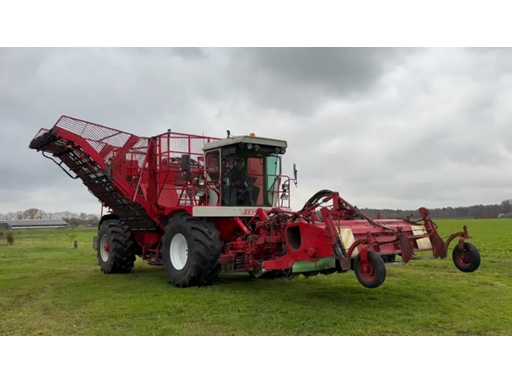 WhatsApp%2520Video%25202025-12-04%2520at%252010.37.43.mp4