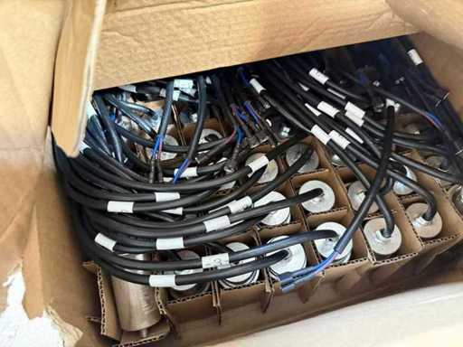 RUVA - CCapacitor (4x pallets 100pcs/pallet)