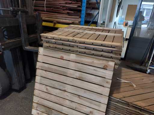 ElegantWood – Kiefernimprägnierte Terrassenfliesen 100x100 cm (10x)