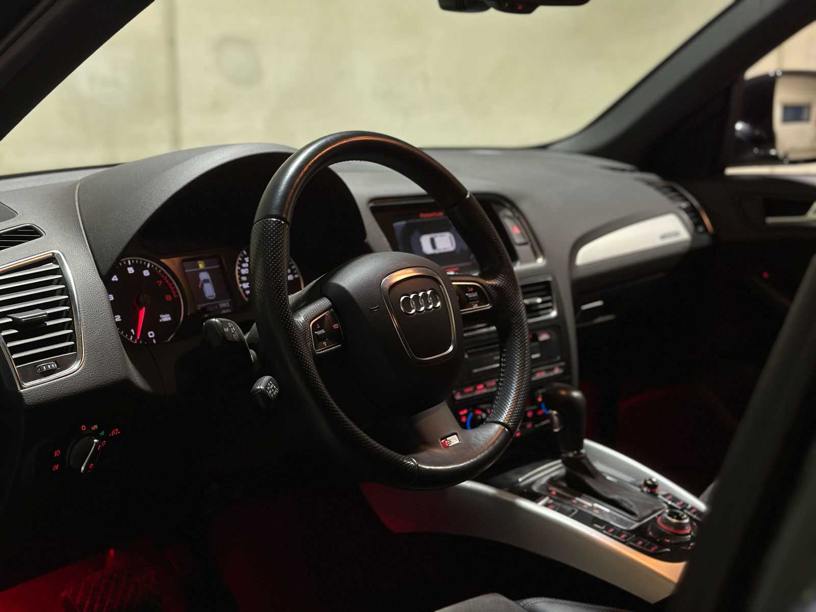 Audi Q5 2.0 TFSI Quattro Pro Line 211pk 2009, HNL-69-R