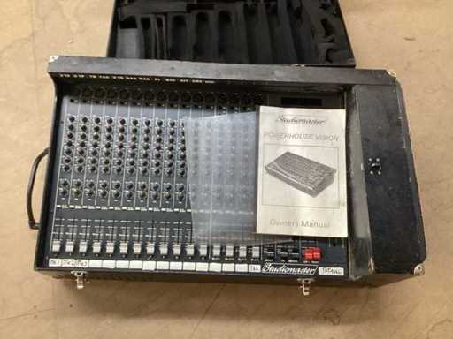 Consolă de mixaj analogică Studiomaster Powerhouse Vision 16