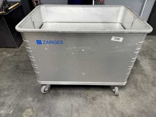 Zarges – aluminiowa skrzynka transportowa, którą można zrolować