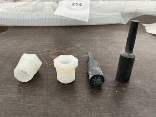 hang On Lot Plastic Blind Plugs + Nylon Reducers