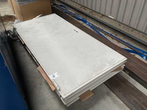 Frame & door (fire retardant) (4x)