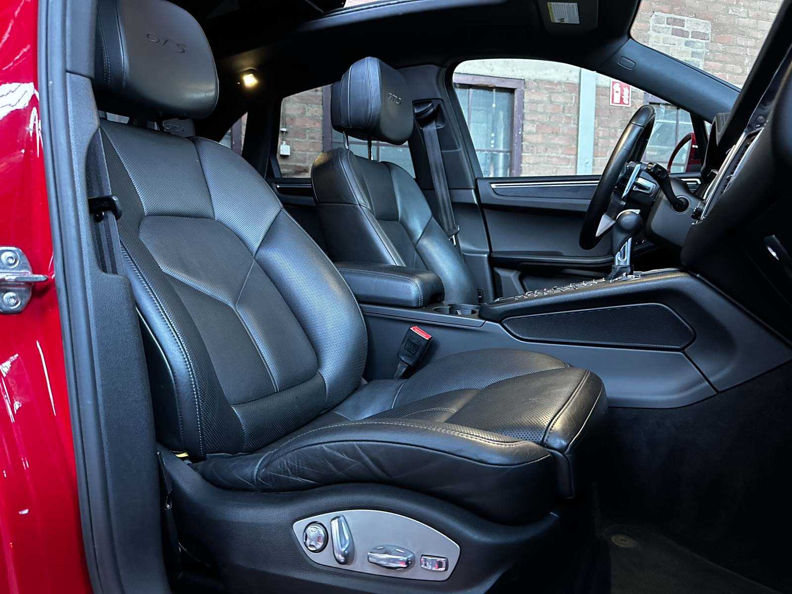 Porsche Macan GTS 3.0 V6 360pk 2017