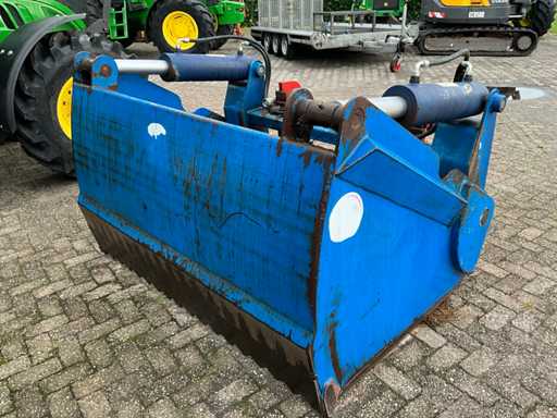 2008 AP NT 1800 Kuilhapper