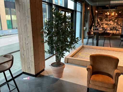 Bambus-Kunstpflanze mit Topf