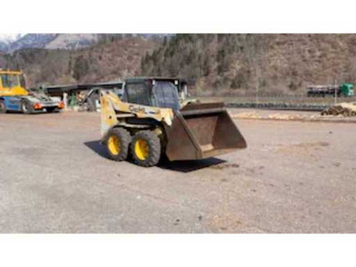 209b60bc-bc69-4b1a-a75c-b0205d051f62.mp4