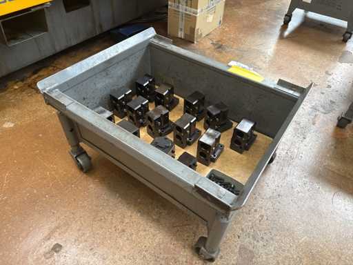 (C-1001) WTO Werkzeughalter (14x)