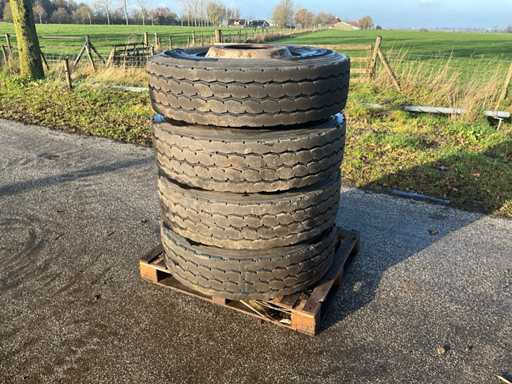 Hankook Smart Work AMO9 13R22.5 Vrachtwagenband (4x)