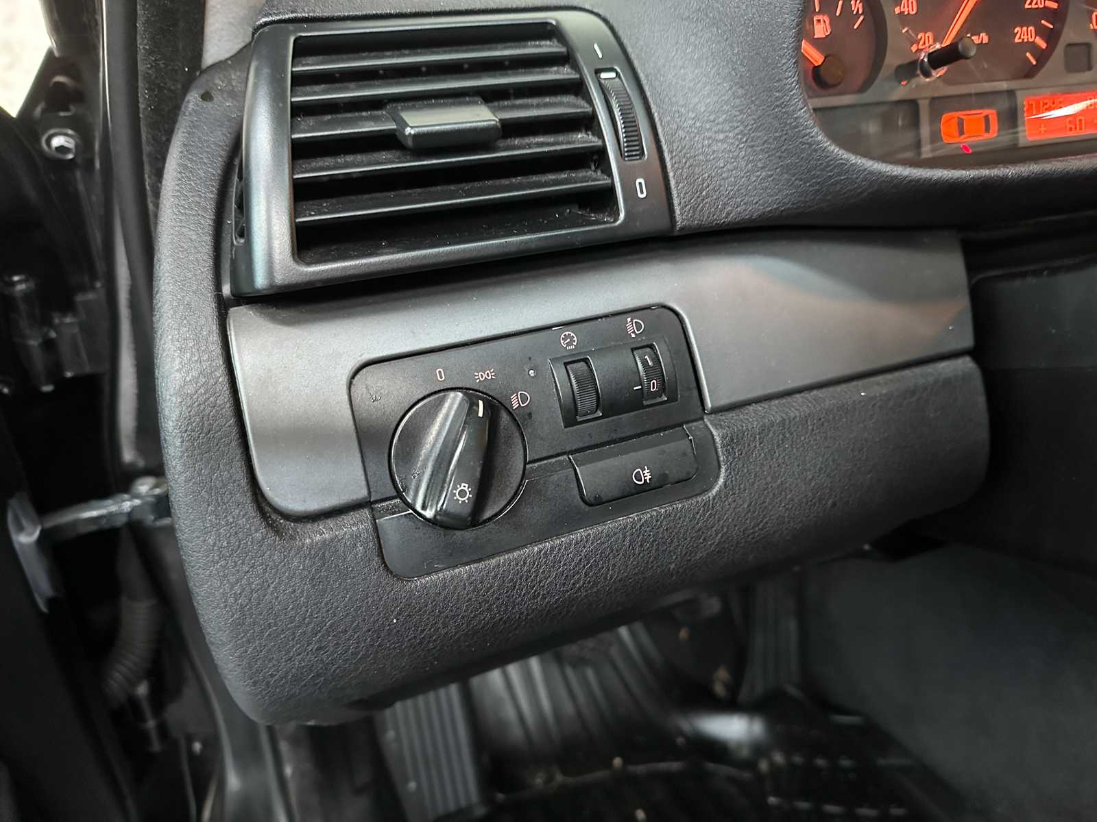 BMW 316i Touring Black & Silver 3-serie 114pk 2003,  62-LK-SL