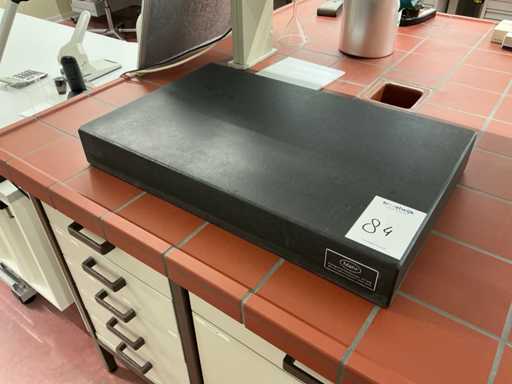 Mahr 107AG Granite measuring plate