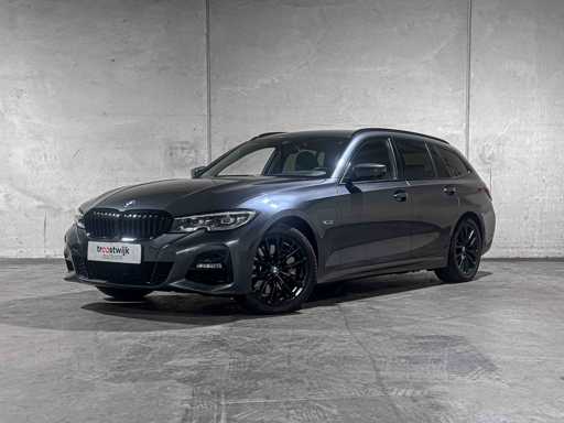 BMW 330e Touring M-Sport Business Edition Plus 184pk 2022 3-serie G21, X-990-TH 