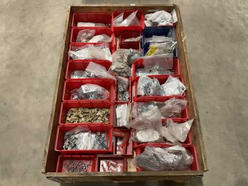 Lotto di materiale per l'installazione