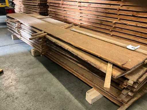 Wooden shelves (20x)