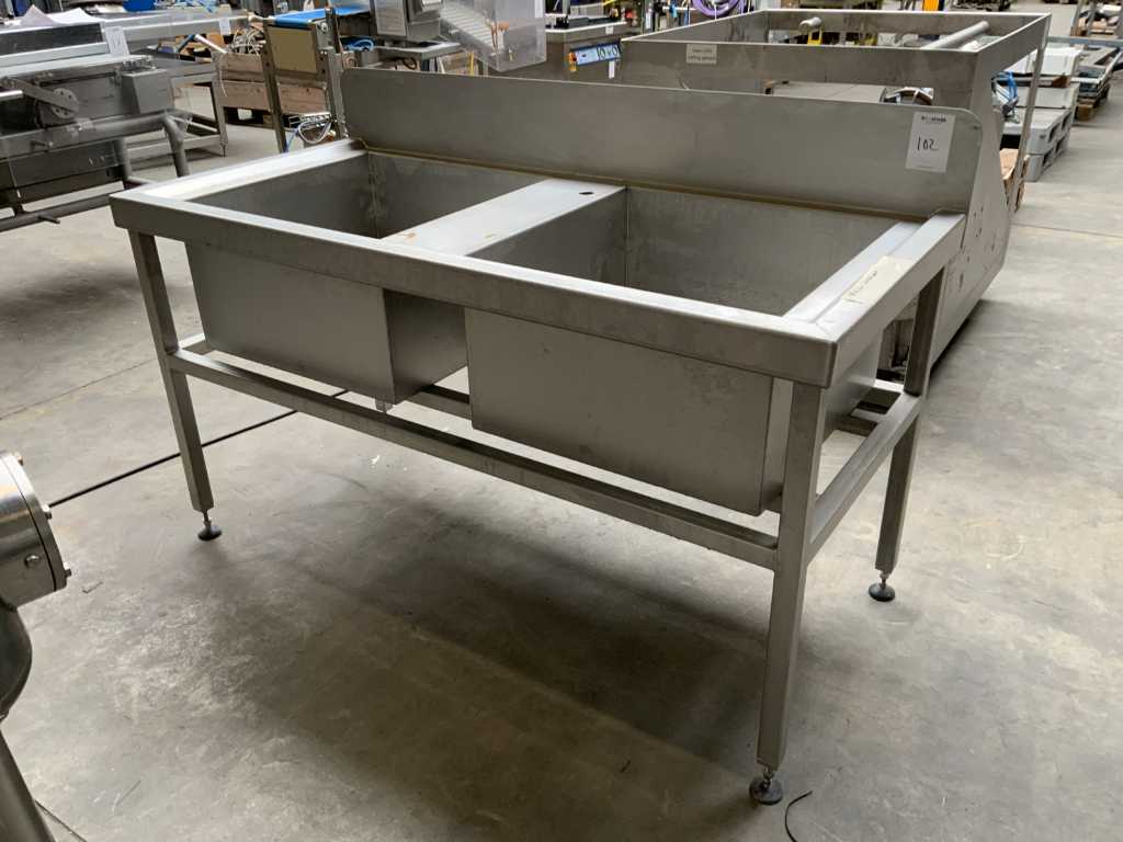Stainless steel sink unit