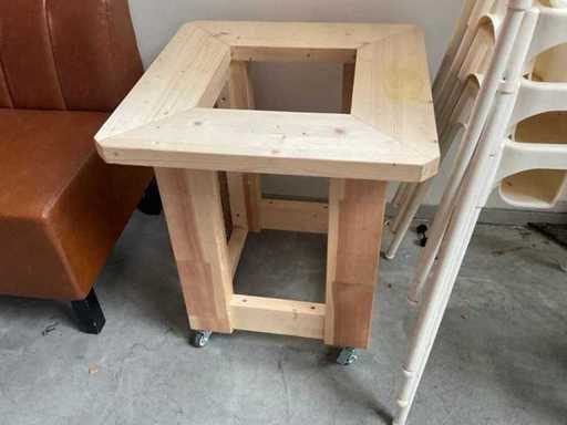 Tabella mobile per piante