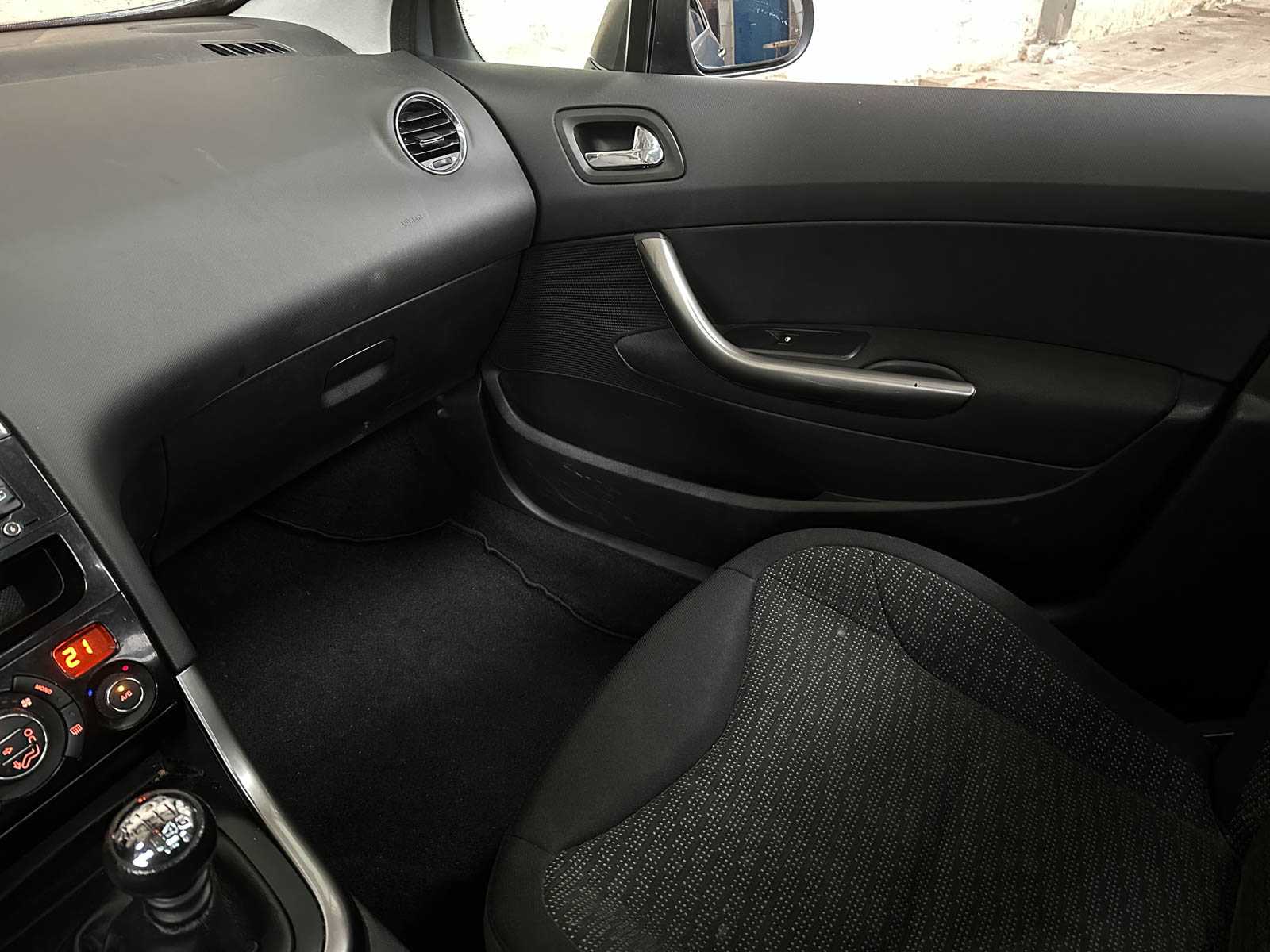 Peugeot 308 SW 1.6 THP Allure 7p 154pk 2013, 7-KBD-01