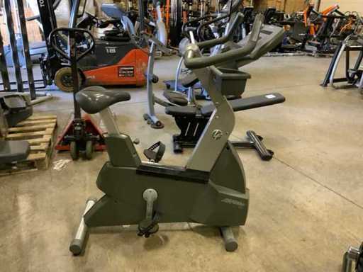 Life Fitness 95CI Uprightbike Home Trainer