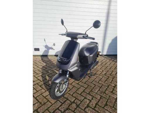 Velotia - Skuter - Miasto - Skuter elektryczny - FBP-73-P