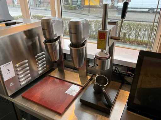 Bovo Spaghetti ijspers & Bartscher mixer