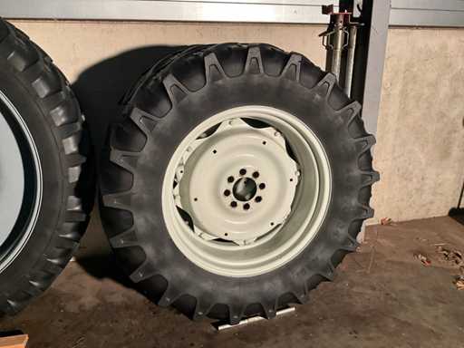 Kleber Super 9L Reifen mit Felge (2x)