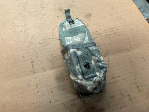 Hand grenade pouch (41x)