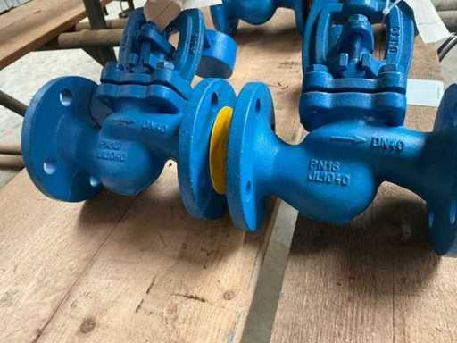 Valve DN40/PN16 (4x)