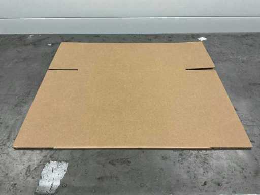 Boîte en carton (160x)