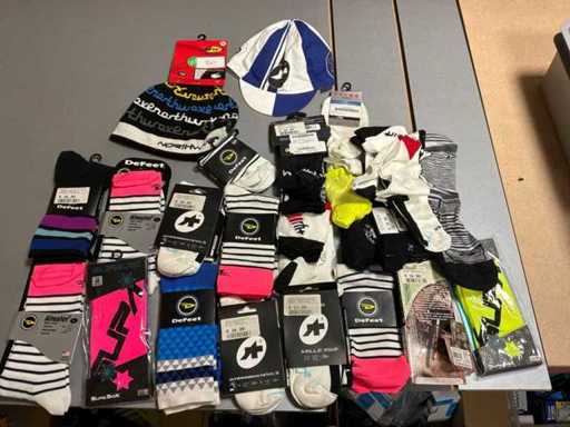 Party Mille / defeet / Falke / cube calzini e guanti