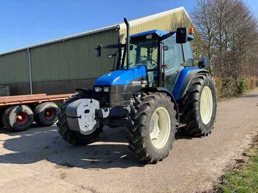 2001 New holland TS100 Four wheel drive farm tractor