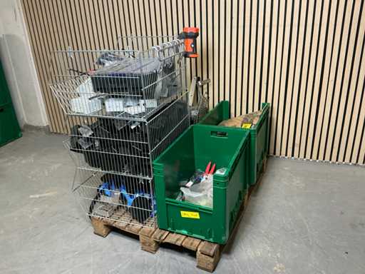 Partia różnych materiałów solarnych