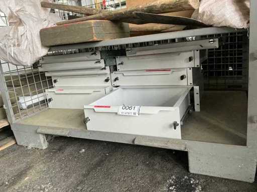 Egg construction shafts for server cabinets