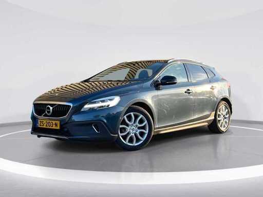 Volvo V40 Cross Country 1.5 T3 Polar+ Luxury 2019 | ZS-203-N