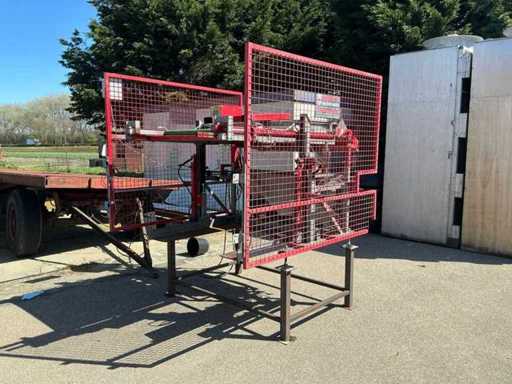 2004 Burg H.K.D-A.E. Hydrauliczny wywrotnik do skrzynki dozowania