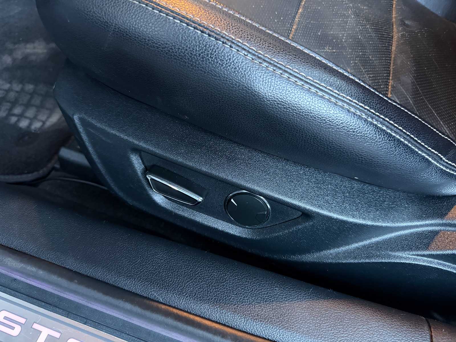 Ford Mustang Cabrio Ecoboost Premium 2.3 310pk 2015