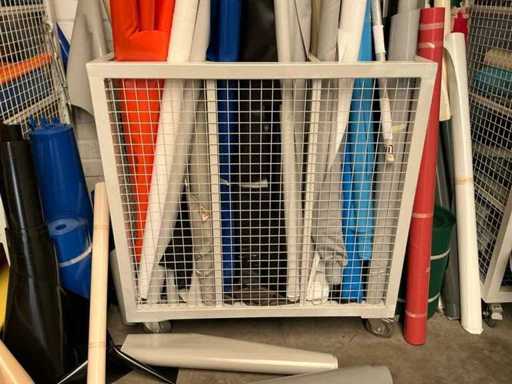 Armoire de rangement