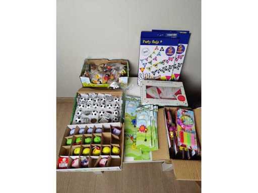 Other (80x) - Birthday candles - Flags - Party favors