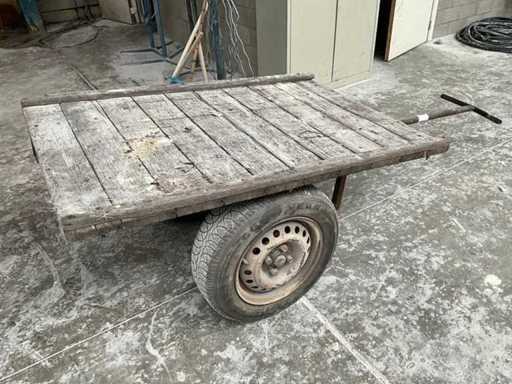 Metalltransportwagen