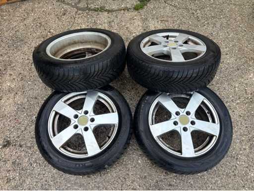 Semperit/Kumho Alu Komplettradsatz für VW Golf