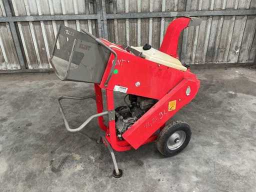 Eliet - Major 45 - Houthakselaar - 2013