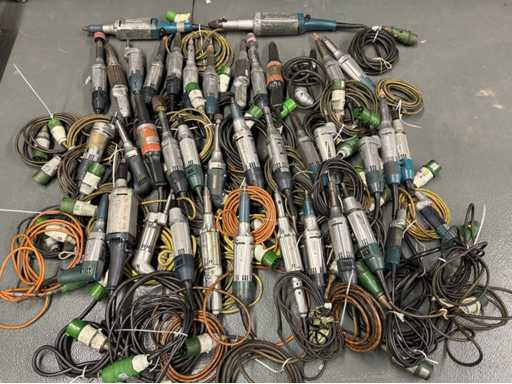   40 machines électriques manuelles