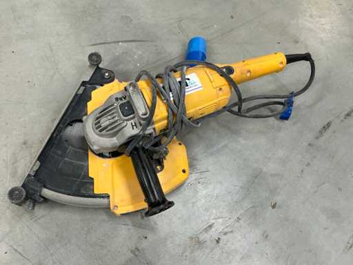 Dewalt DWE4579 Angle grinder